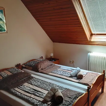 St Hubertus Panzio Bed & Breakfast *